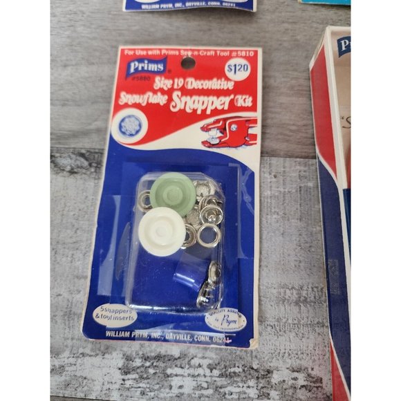 Vintage Prims Sew N Craft Tool to Set Snaps Studs Eyelets With Accessories - Picture 7 of 10